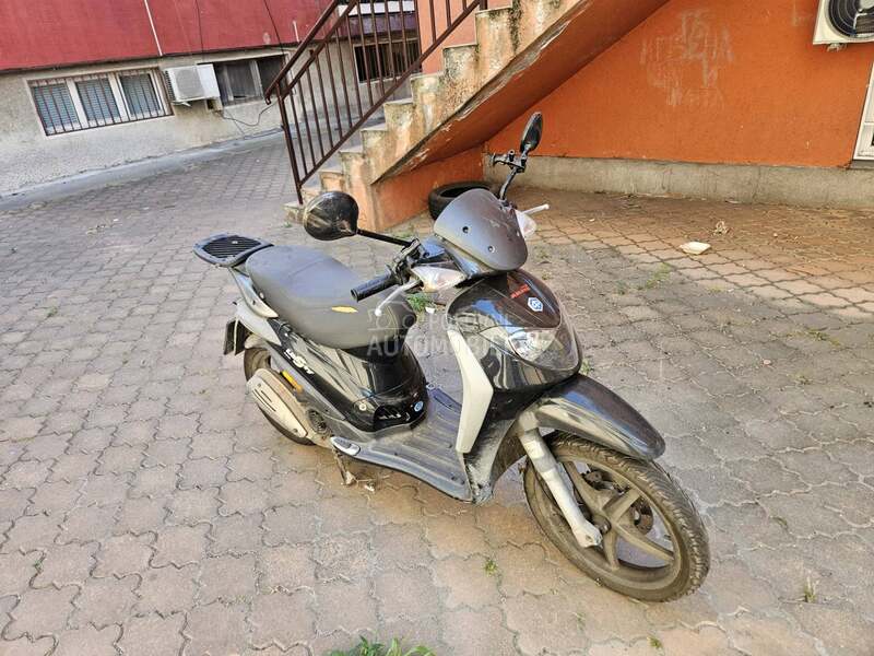 Piaggio liberty s200