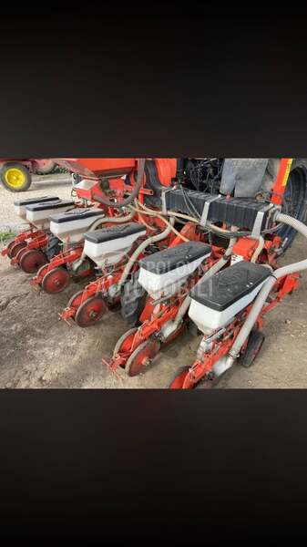 Kuhn planter 2