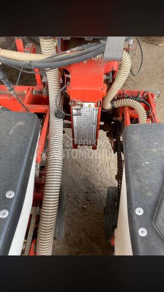 Kuhn planter 2