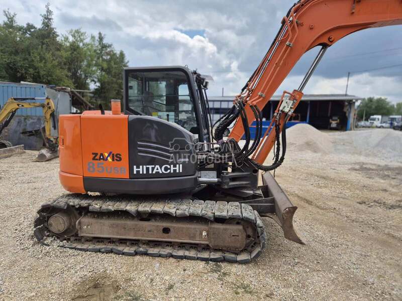 New Holland ZH885USB 5A