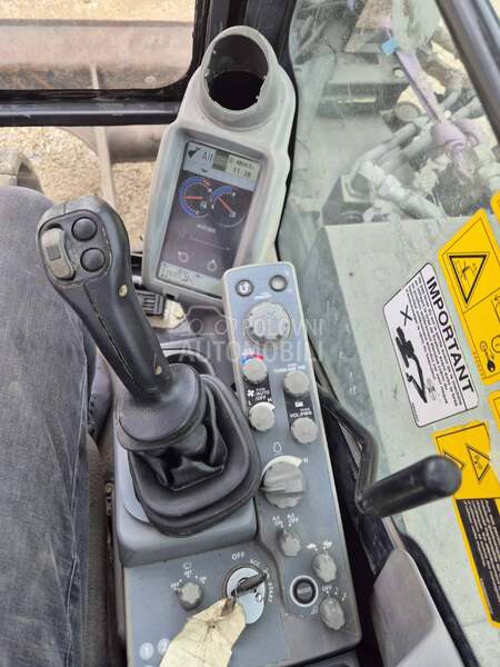 New Holland ZH885USB 5A