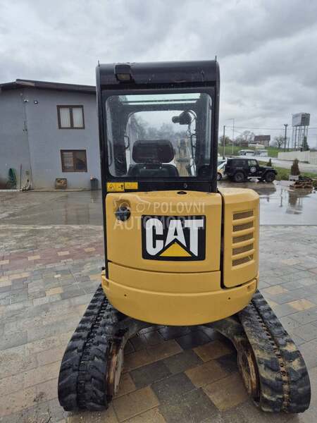 CAT 302