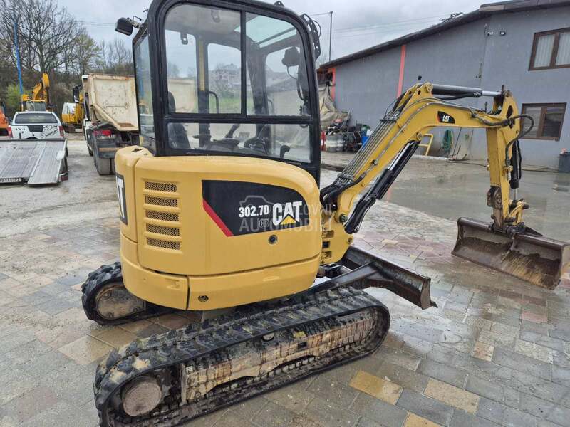 CAT 302