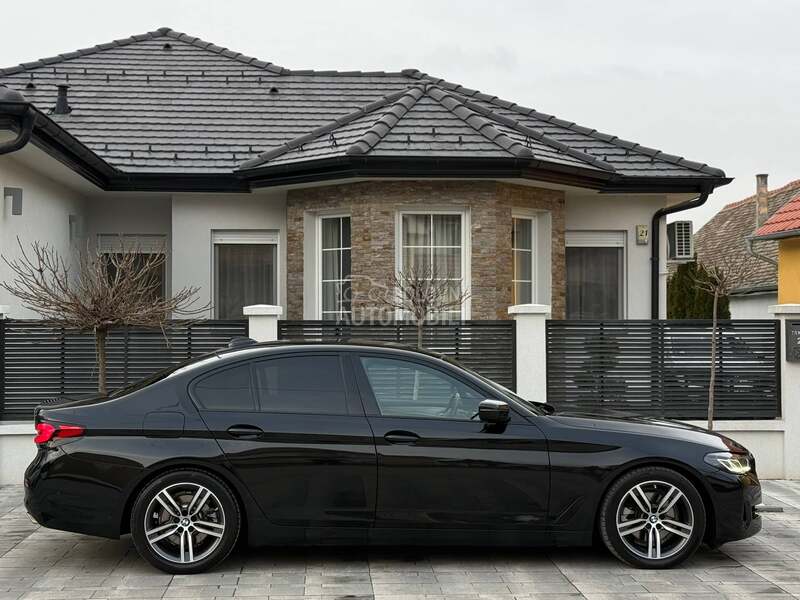 BMW 520 