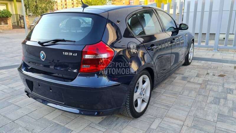 BMW 123 