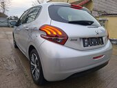 Peugeot 208 PROČITATI TEXT