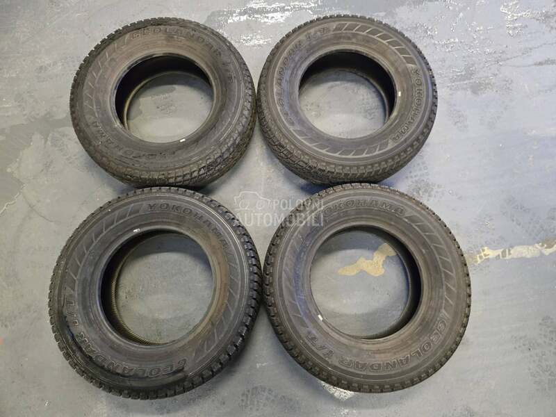 Yokohama 245/70 R16 Zimska