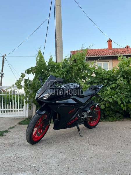 Yamaha r125