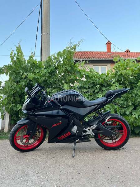Yamaha r125
