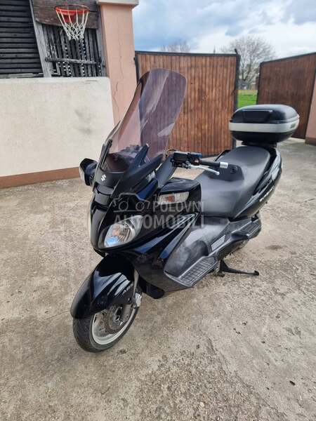 Suzuki burgman