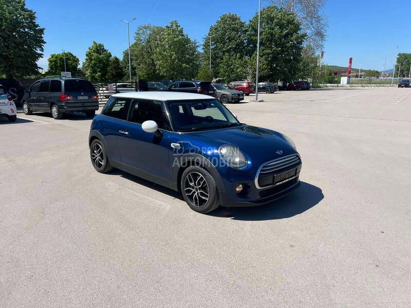 MINI Cooper 