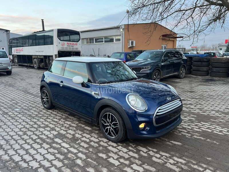 MINI Cooper 