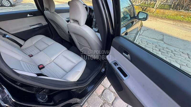 Volvo V50 2.0D A.U.T.O.M.A.T