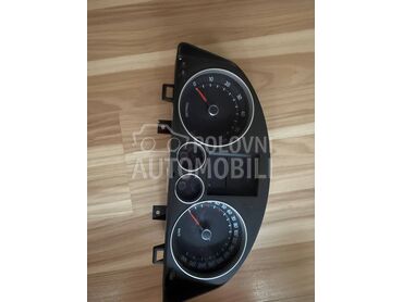 Sat GTI za Volkswagen Golf 5 od 2005. do 2008. god.