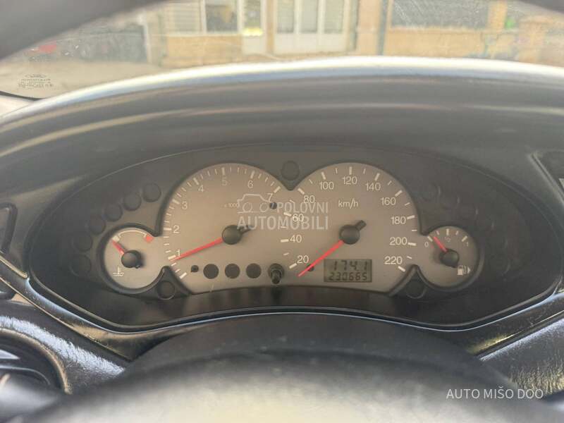 Ford Focus 1,6