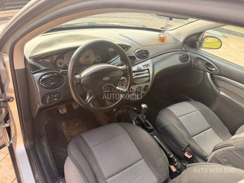 Ford Focus 1,6