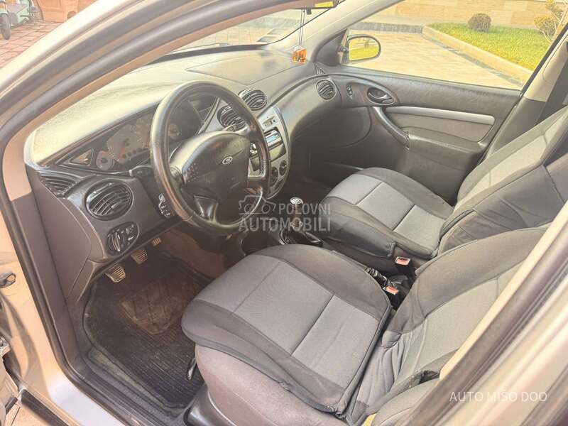 Ford Focus 1,6