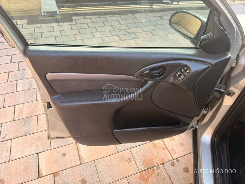 Ford Focus 1,6