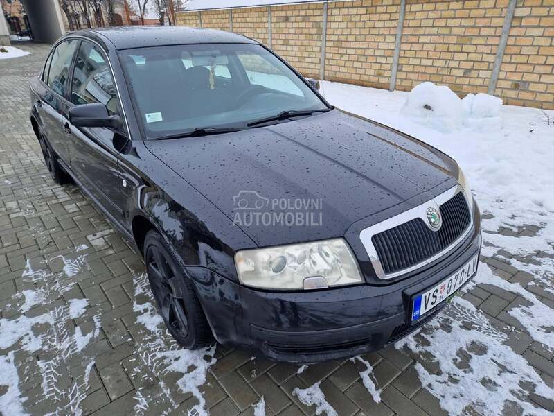 Škoda Superb 