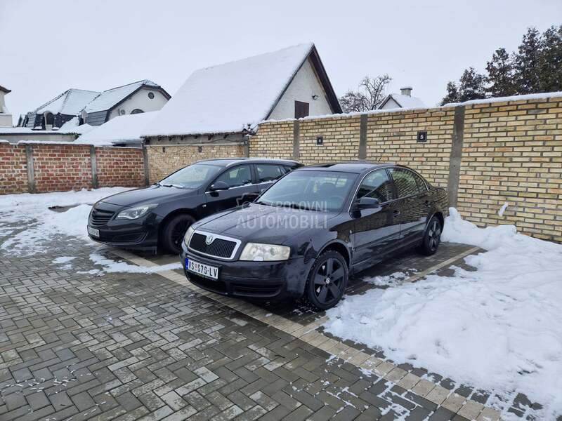 Škoda Superb 