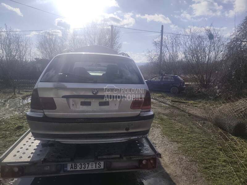 BMW 320 2000. god. -  kompletan auto u delovima