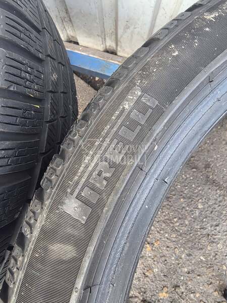Pirelli 275/35 R20 Zimska