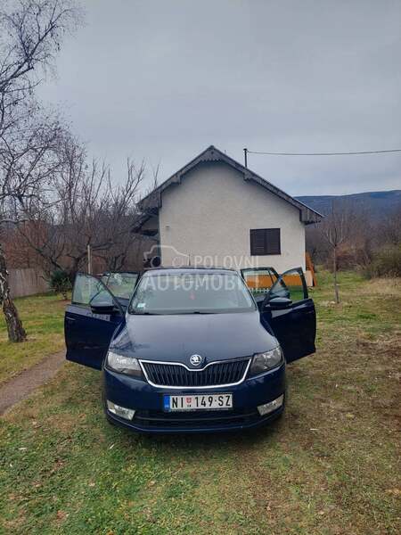 Škoda Rapid 