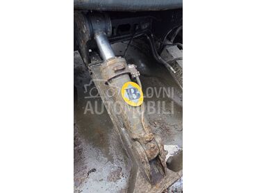 Desni cilindar pluga za Volvo bagere