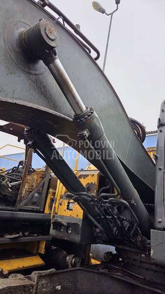 Cilindri ruke za Volvo bagere