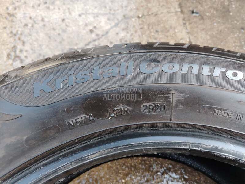 Fulda 235/55 R17 Zimska