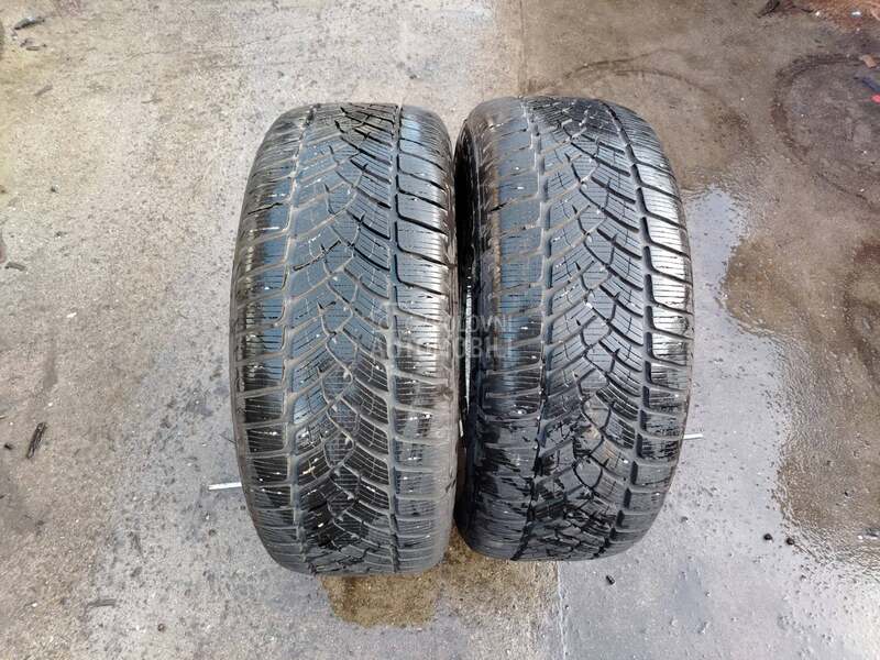 Fulda 235/55 R17 Zimska