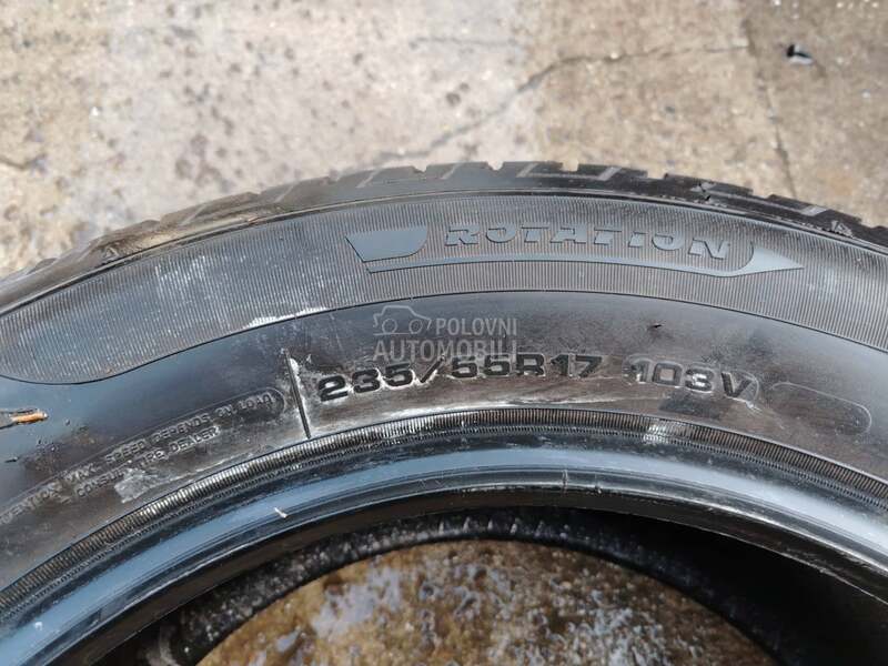 Fulda 235/55 R17 Zimska