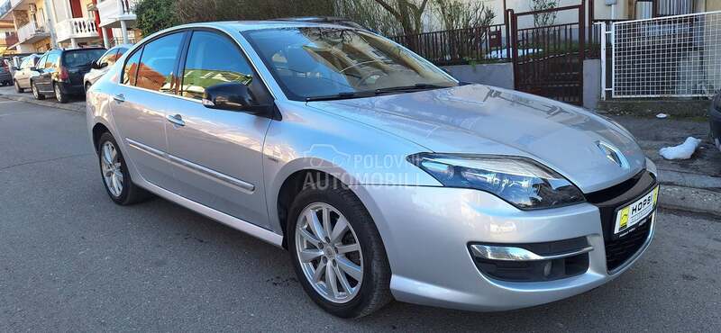 Renault Laguna BOSE