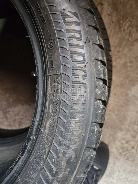 Bridgestone 195/55 R16 Zimska
