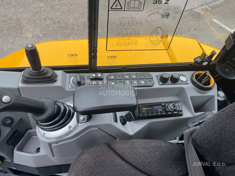 JCB 35Z 1