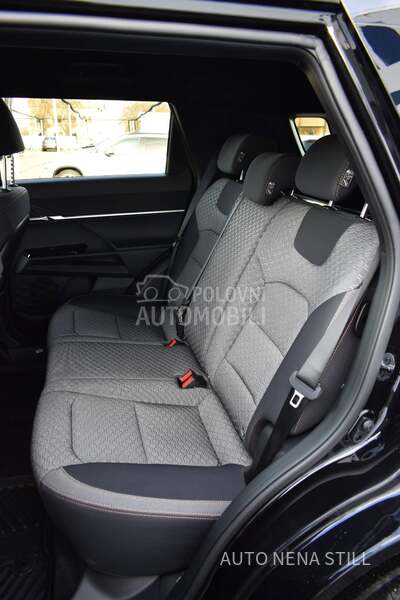 KGM Torres 1.5 HEV Black edit.