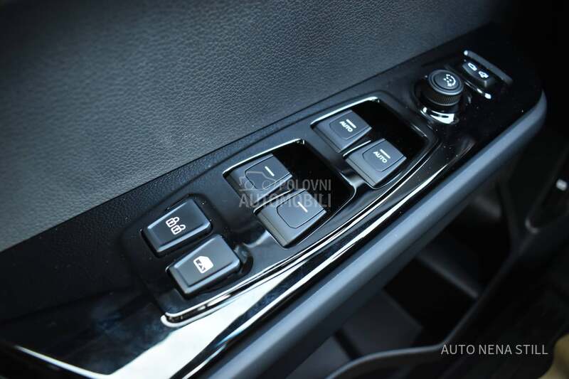 KGM Torres 1.5 HEV Black edit.