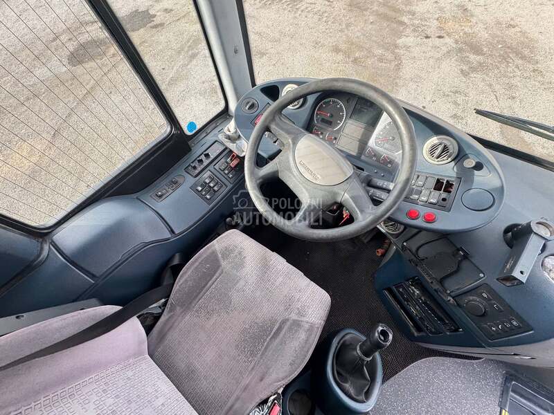 Neoplan TRENDLINER 57 SEDISTA