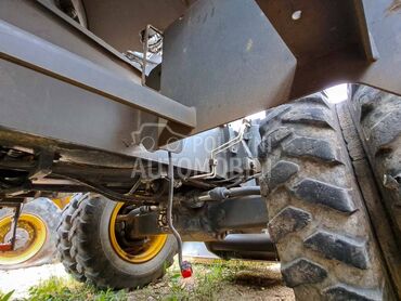 Prednja osovina za Volvo bagere