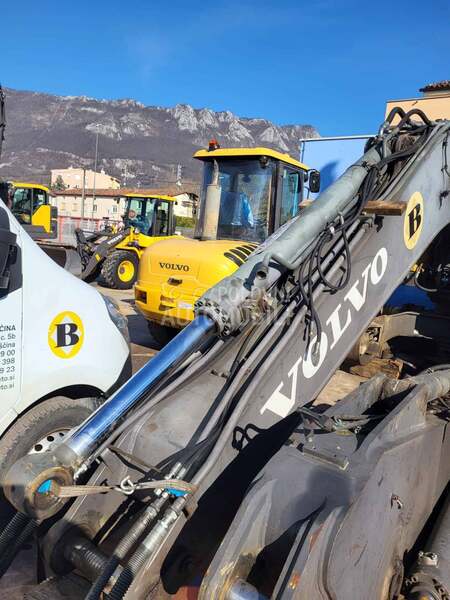 Cilindar kašike za Volvo bagere