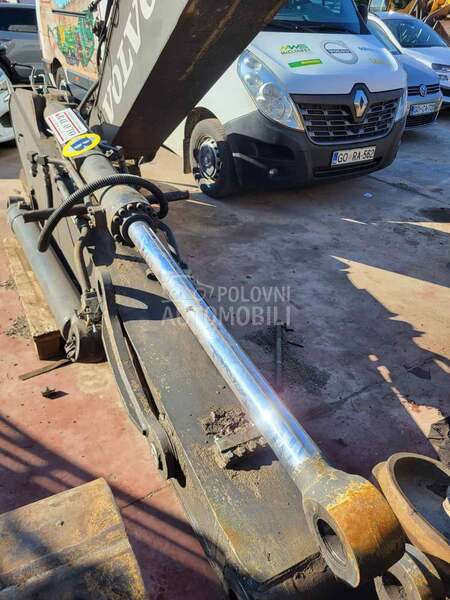 Cilindar iskopne ruke za Volvo bagere