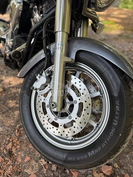 Yamaha Midnight star 1300