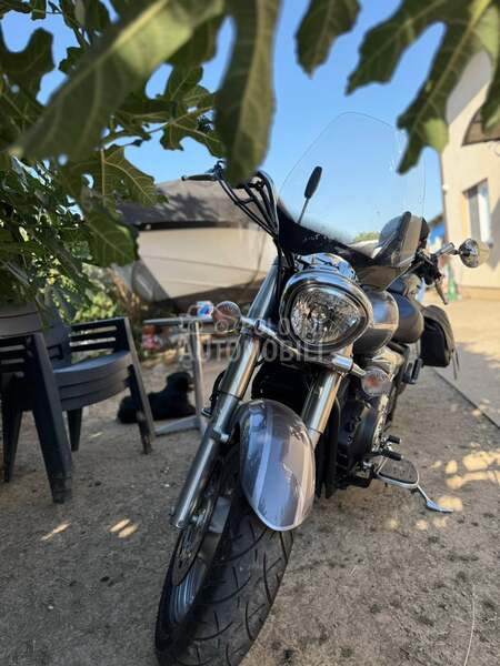 Yamaha Midnight star 1300