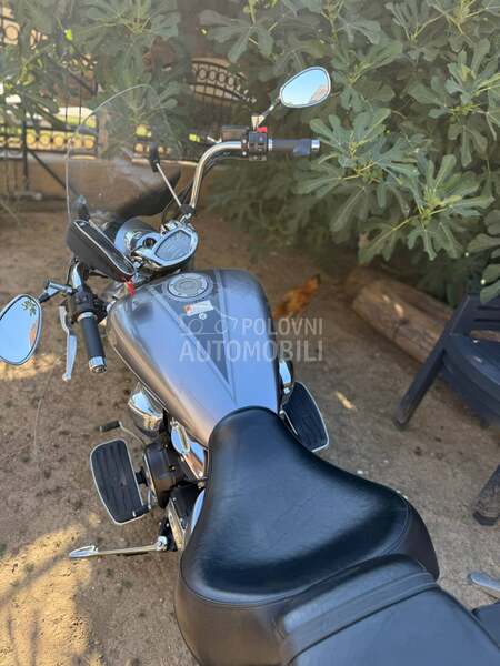 Yamaha Midnight star 1300