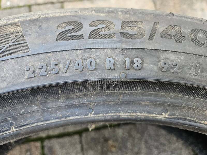 Continental 225/40 R18 Letnja