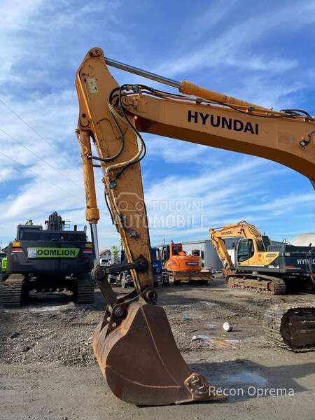 Hyundai R300NLC 9A