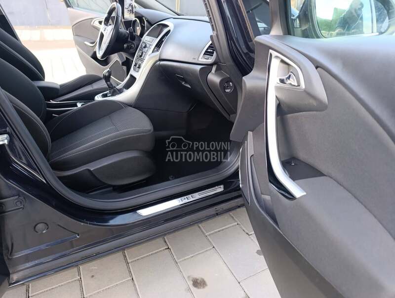 Opel Astra J 1.7 CDTI NAV.