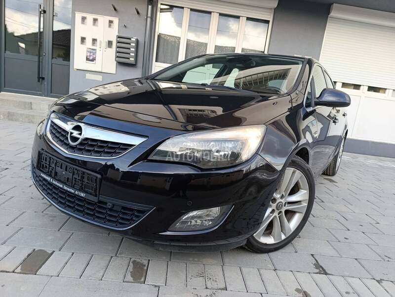 Opel Astra J 1.7 CDTI NAV.