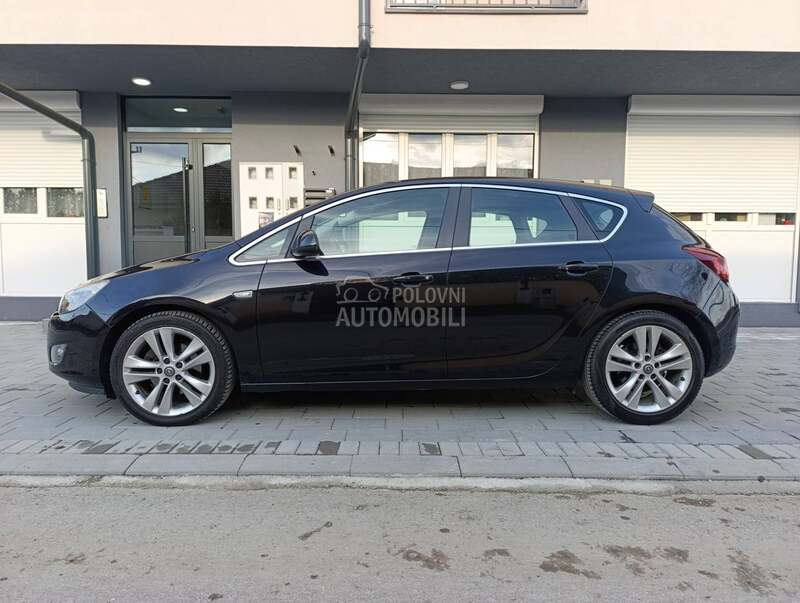 Opel Astra J 1.7 CDTI NAV.