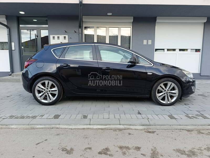 Opel Astra J 1.7 CDTI NAV.